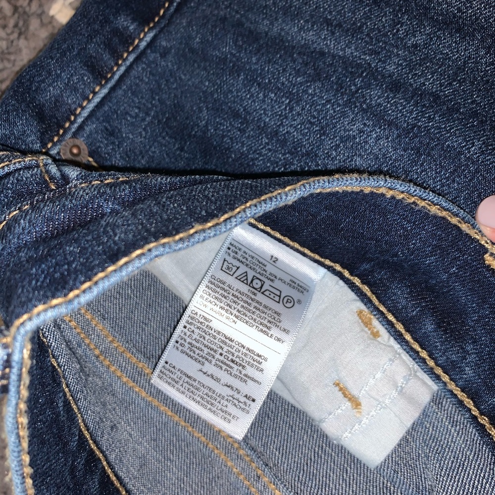 Shorts - Picture 4 of 4